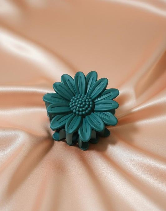 Pack of 12 Medium size Vintage Bloom Clips for Girls.