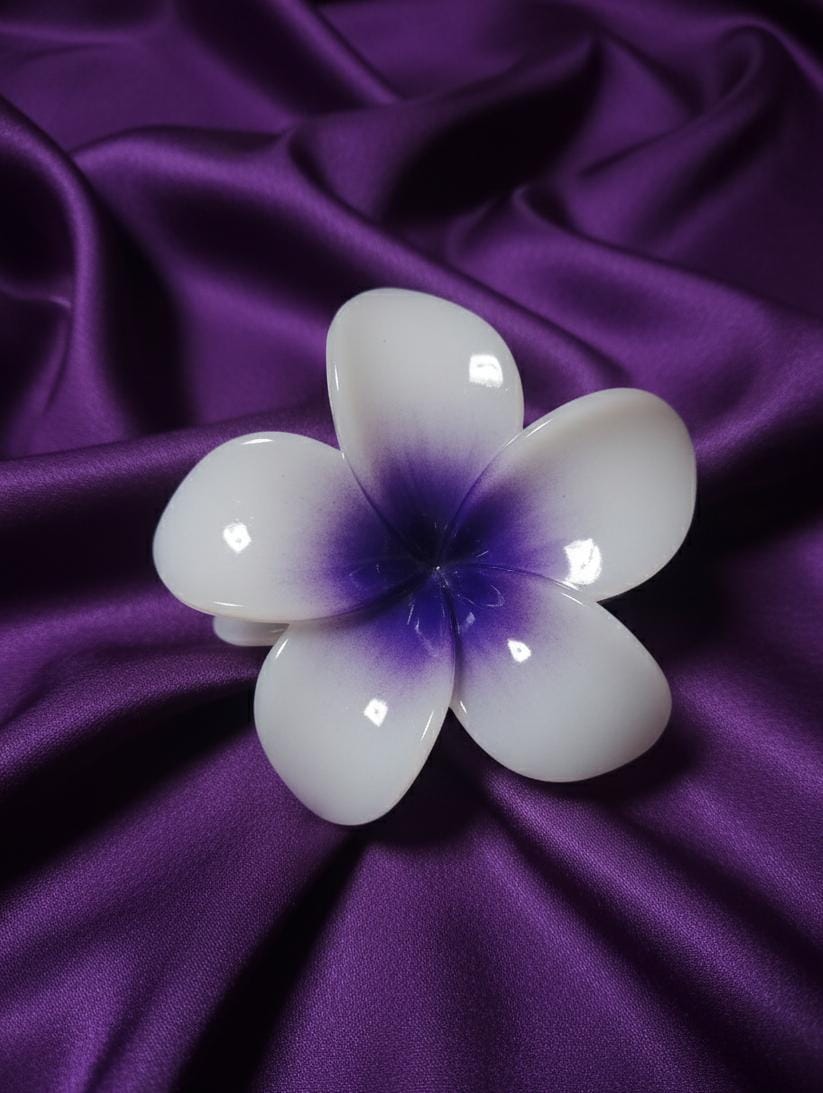 Jumbo Plumeria Claws for girls.