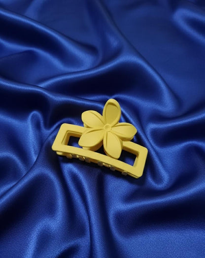 Pack of 12 medium size Muted Bloom Hair Claws for Girls.