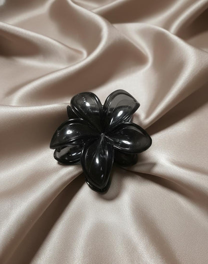 "Ready-to-Style Gift Box" hamper pack of 8 types