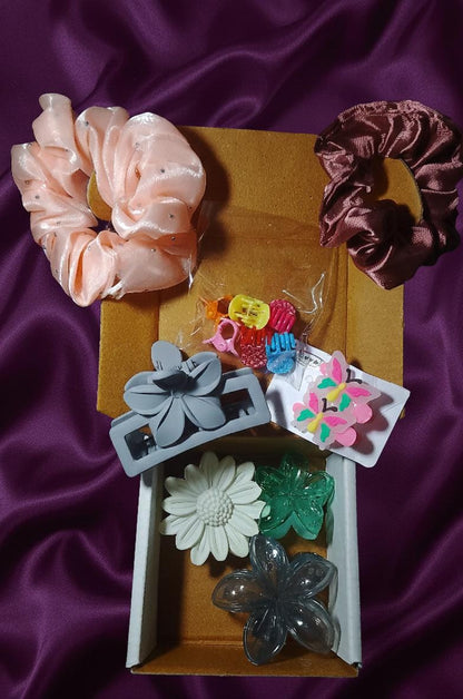 "Ready-to-Style Gift Box" hamper pack of 8 types